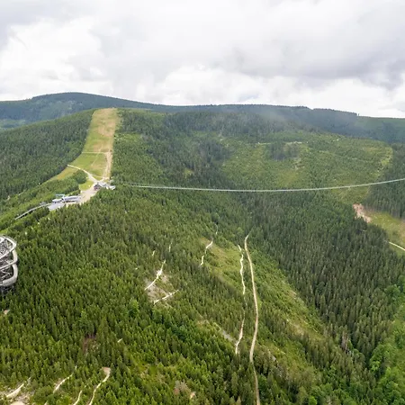 別荘 W Oddali Z Balia ミエンジレシエ