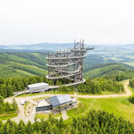 別荘 W Oddali Z Balia