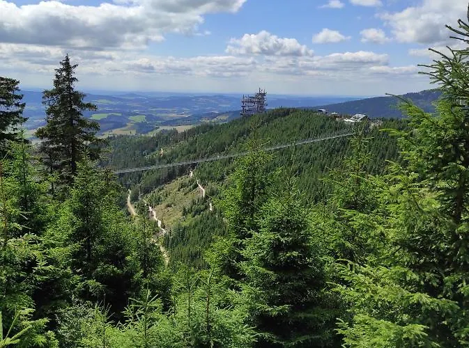 W Oddali Z Balia 펜션 미에드지레시