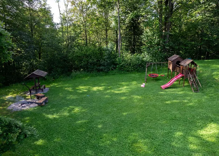 펜션 W Oddali Z Balia 미에드지레시